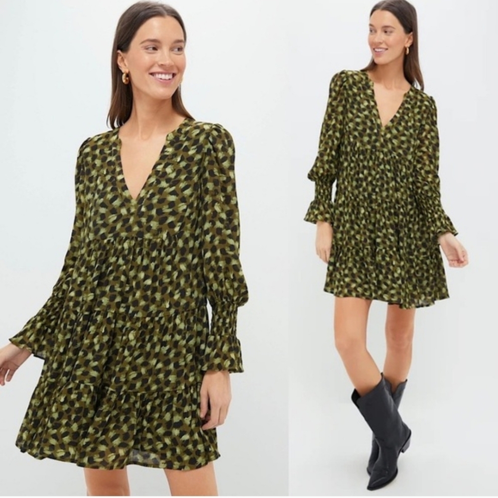 Pomander Place Tuckernuck Green Geo Print Kenzo Dress V Neck Empire Waist